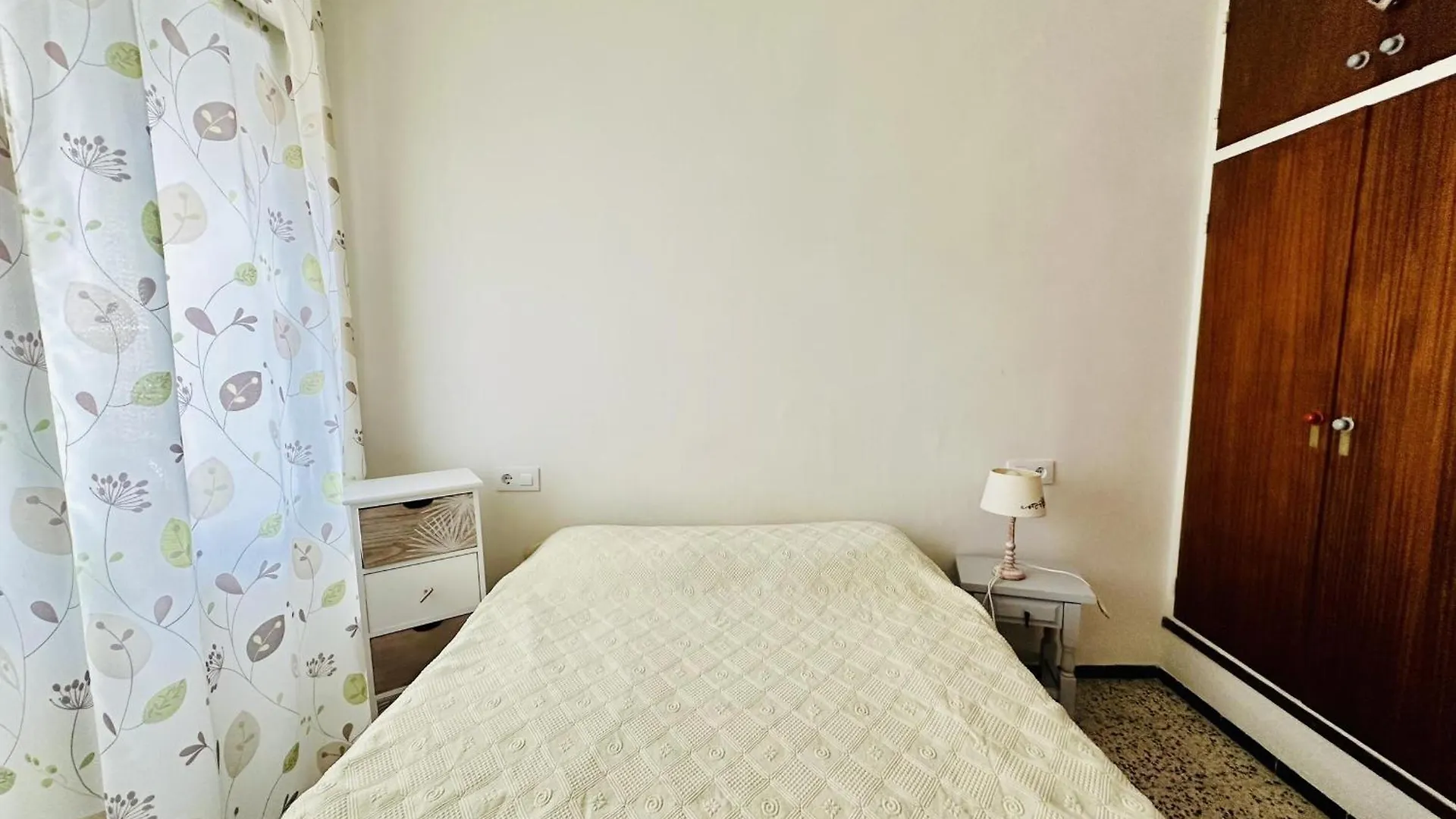 Apartmán 2211 Claudia A-02, En Pleno Corazon De Santa Margarita, Cerca De La Playa Mas Espaciosa De Roses. - Es-258-153